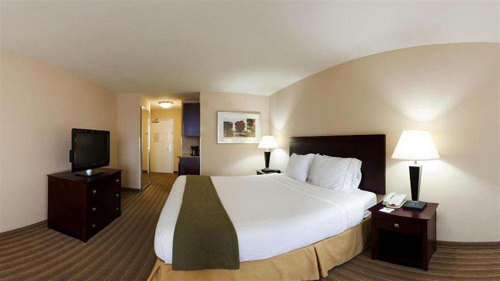 Holiday Inn Express Fresno River Park Highway 41 By Ihg Екстериор снимка