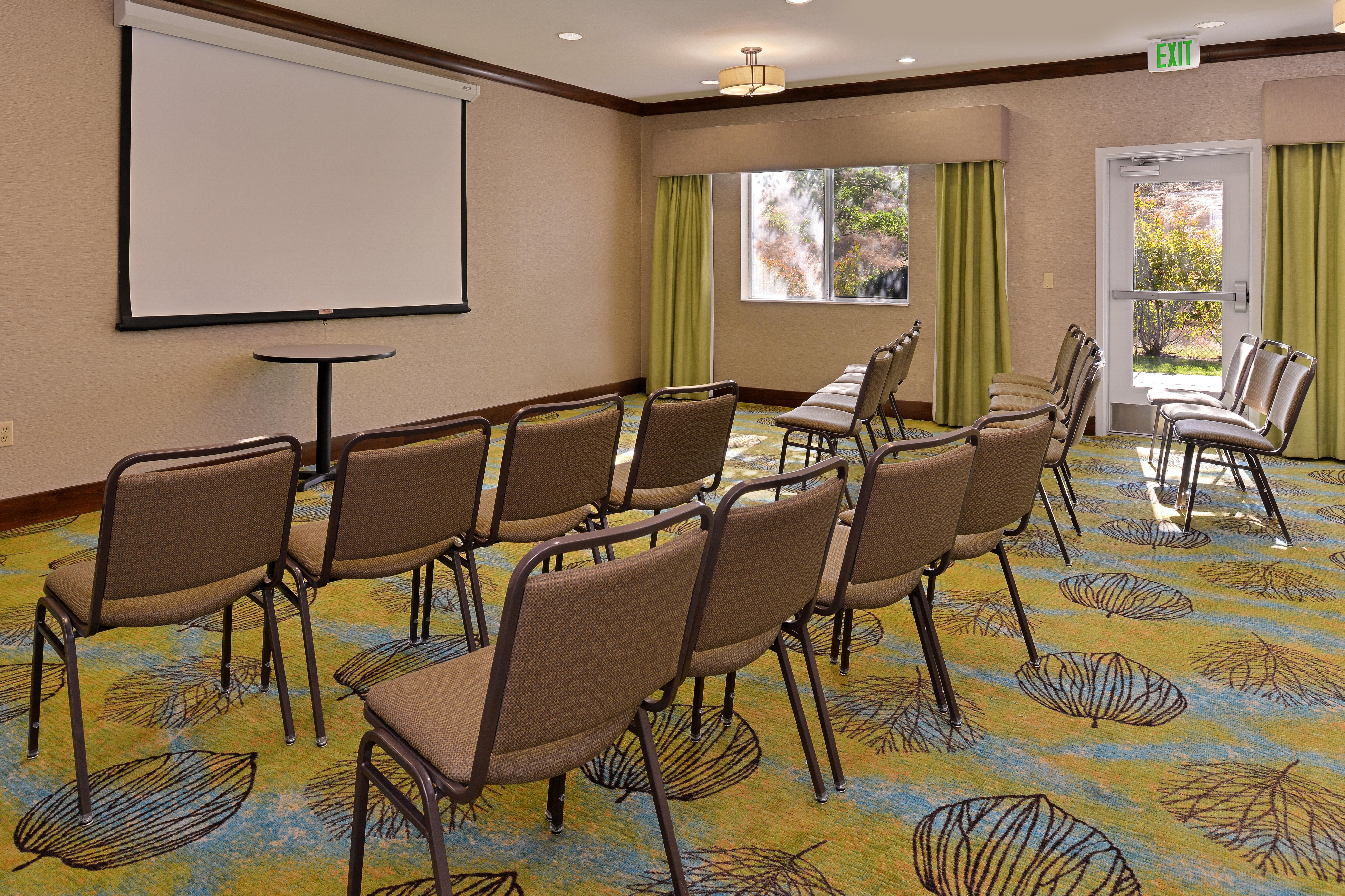 Holiday Inn Express Fresno River Park Highway 41 By Ihg Екстериор снимка