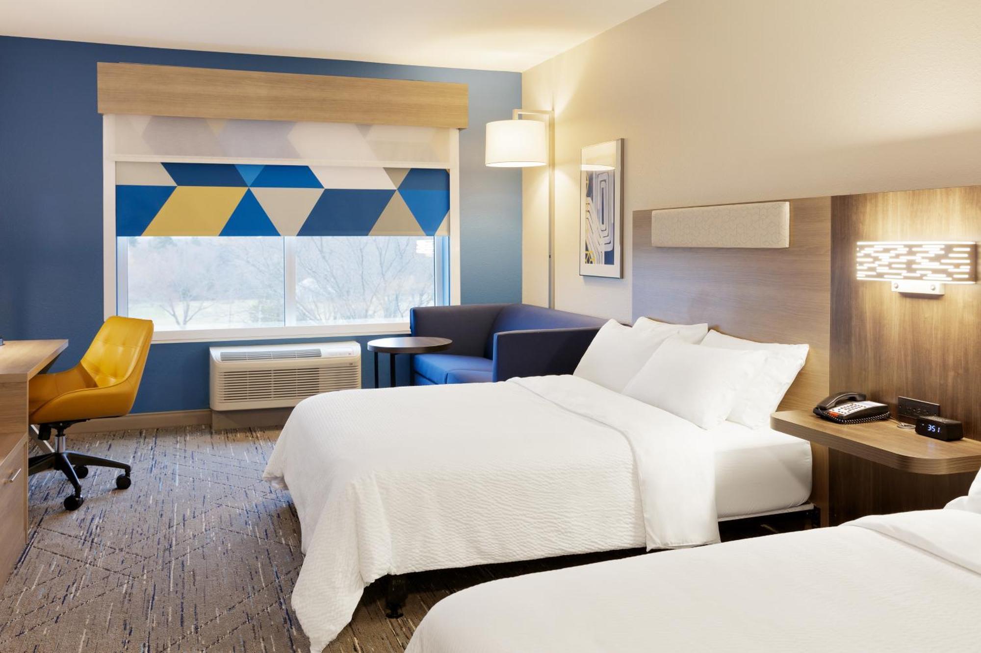 Holiday Inn Express Fresno River Park Highway 41 By Ihg Екстериор снимка